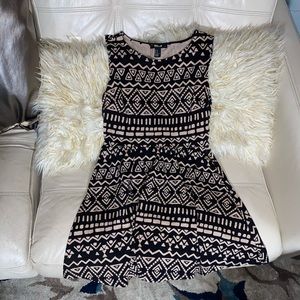 Women’s Medium Dress